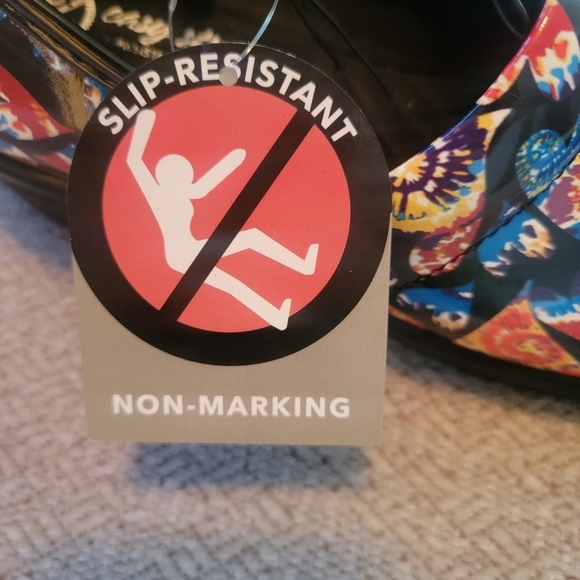 𝅺CLOGS - Picture 11 of 12